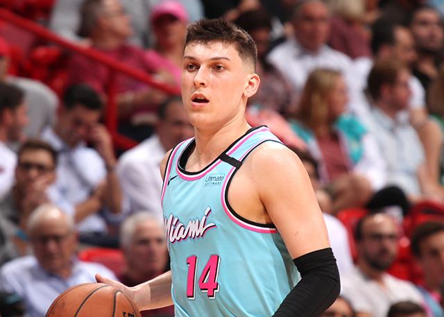 贯穿叙述 贯穿叙述